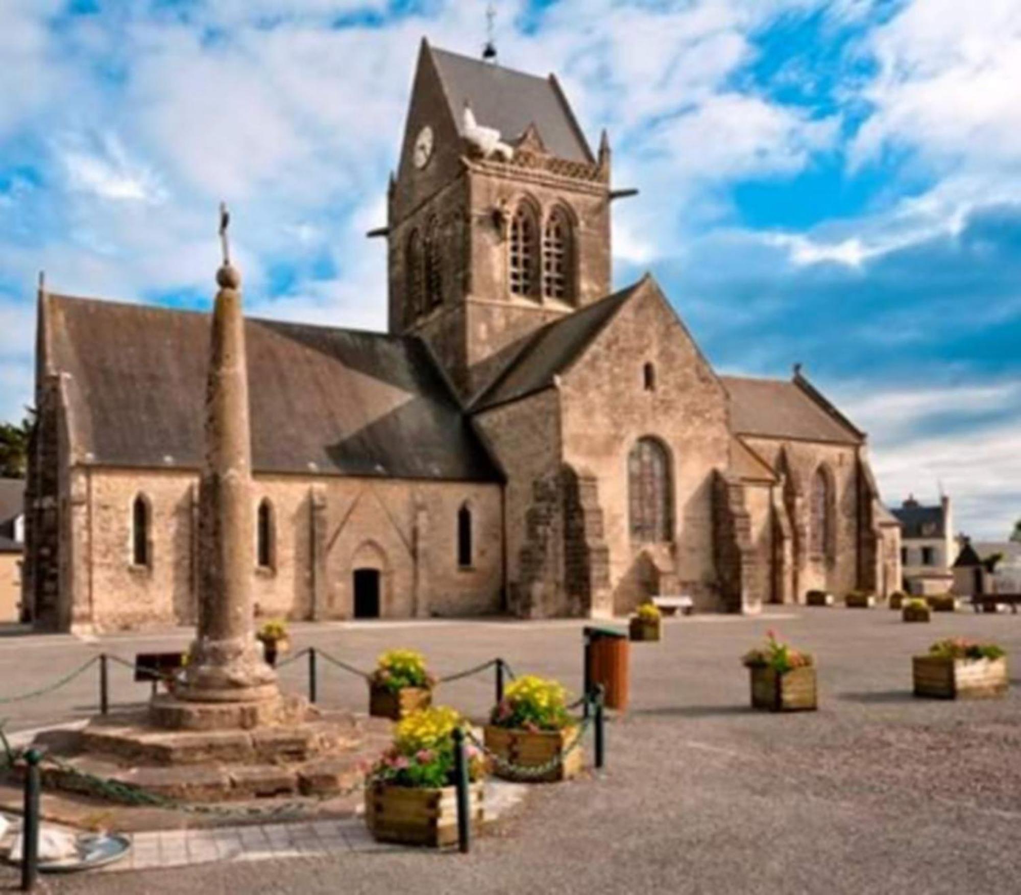Gite Liberte-Utah Beach Сент-Мари-дю-Мон Экстерьер фото